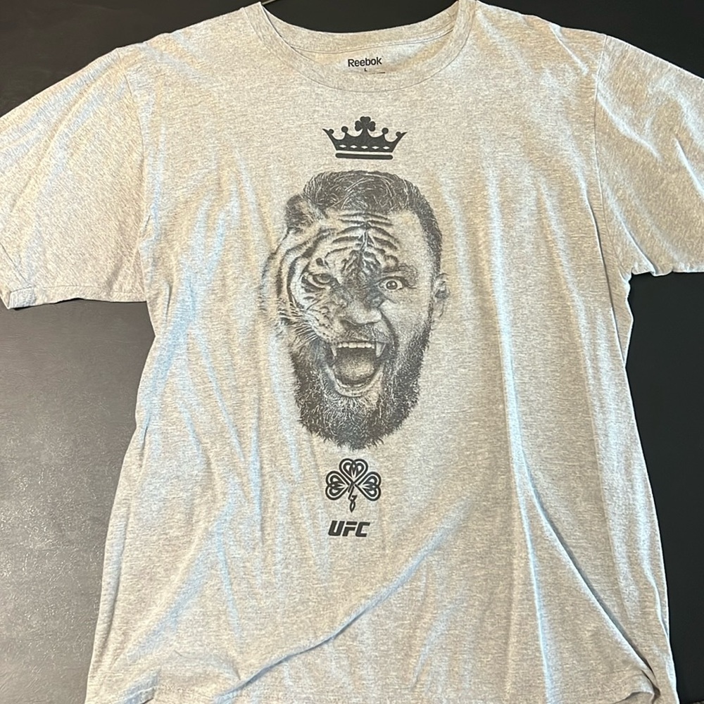 Conor McGregor t shirt